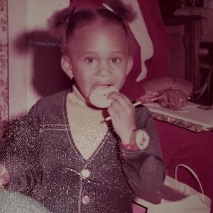 Meet your Posher, Kellie